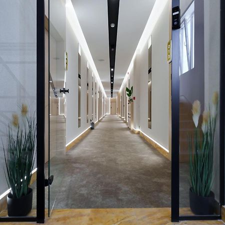 بلغراد Move In Apartments المظهر الخارجي الصورة